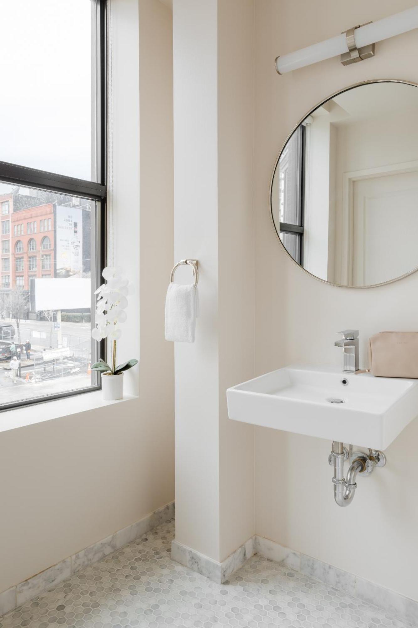 Found Hotel Chicago River North Bagian luar foto