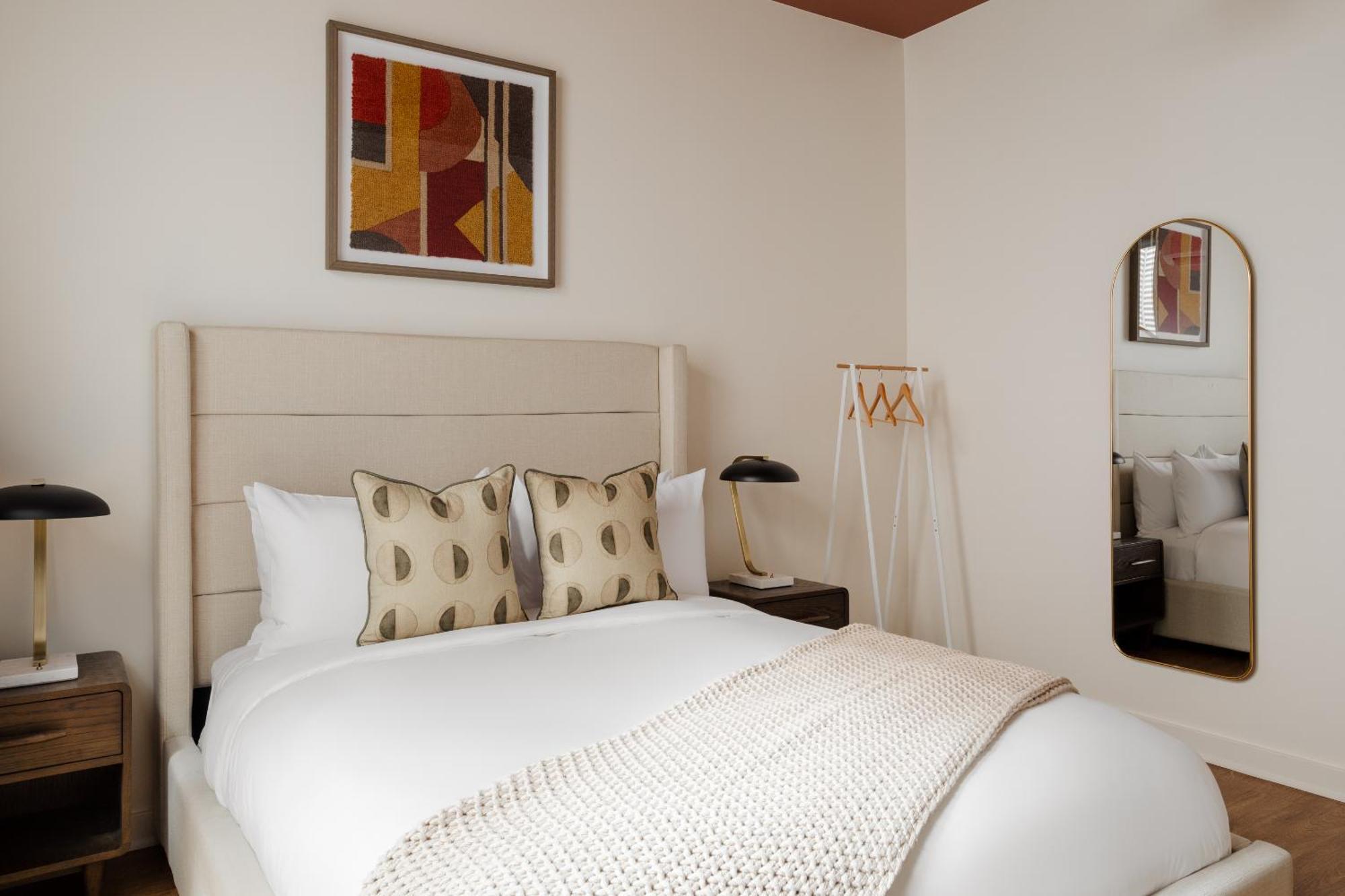 Found Hotel Chicago River North Bagian luar foto