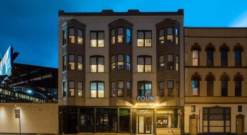 Found Hotel Chicago River North Bagian luar foto